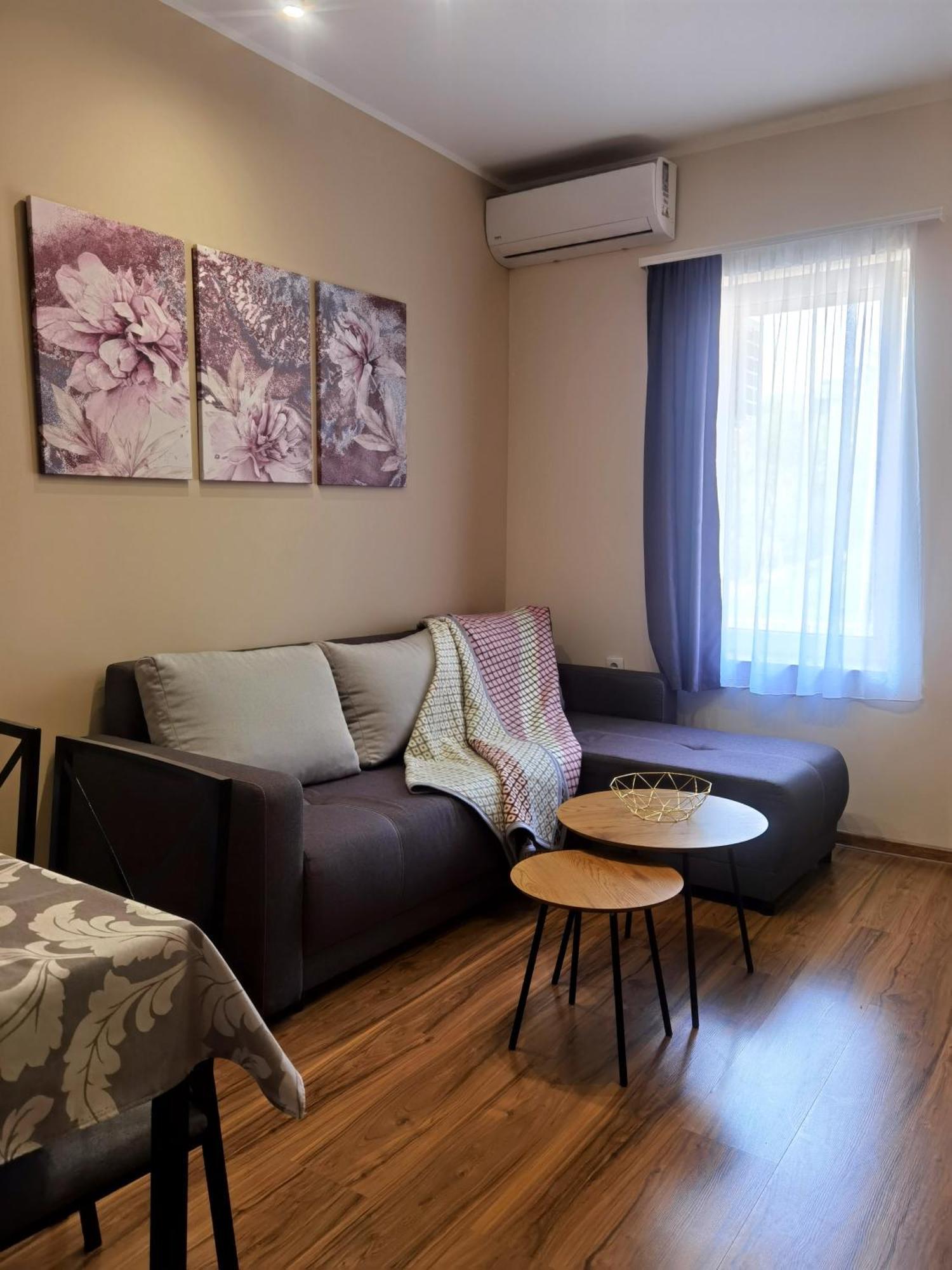 Stefan Center Belgrad